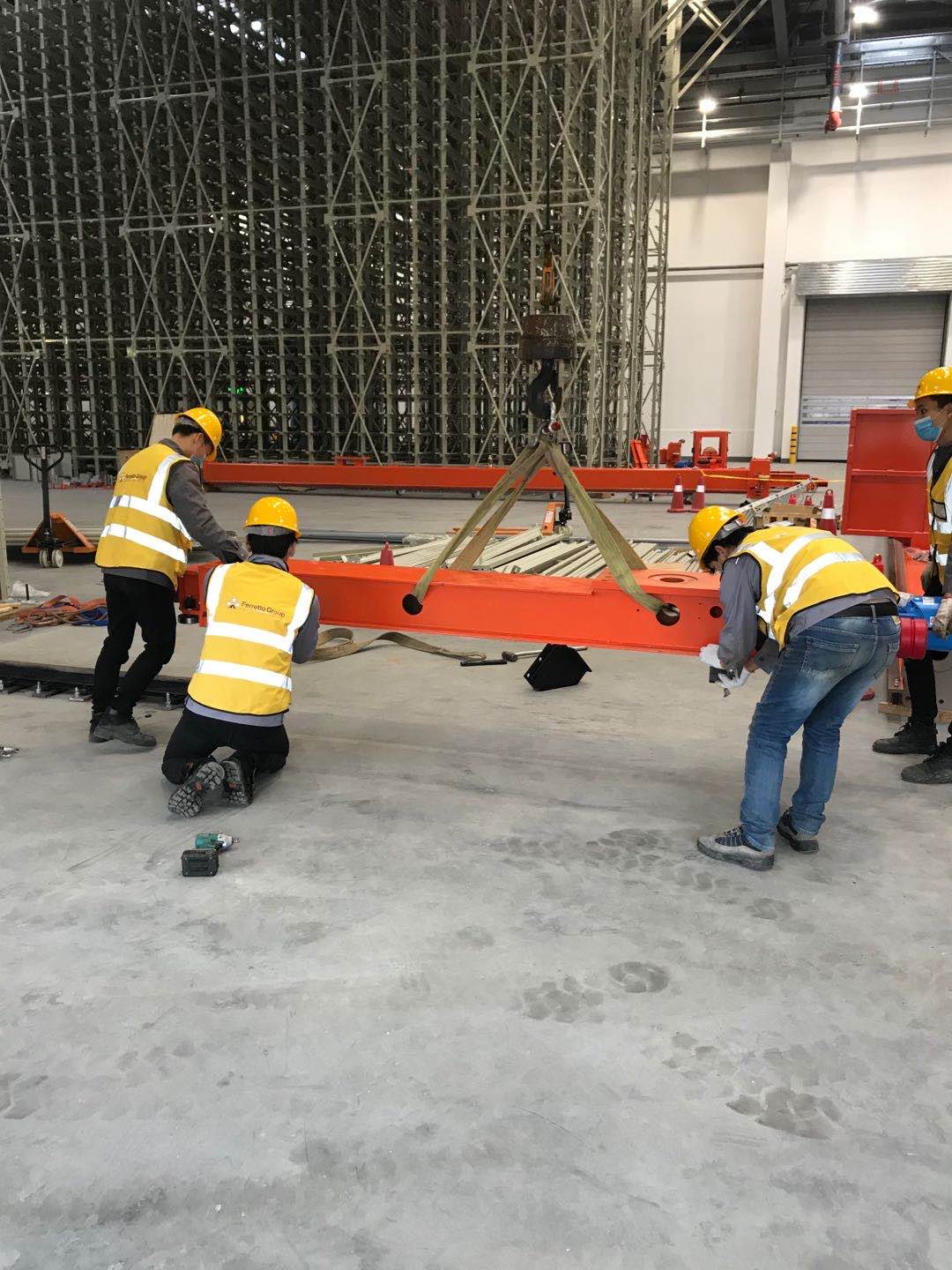 堆垛机安装 (2).jpg